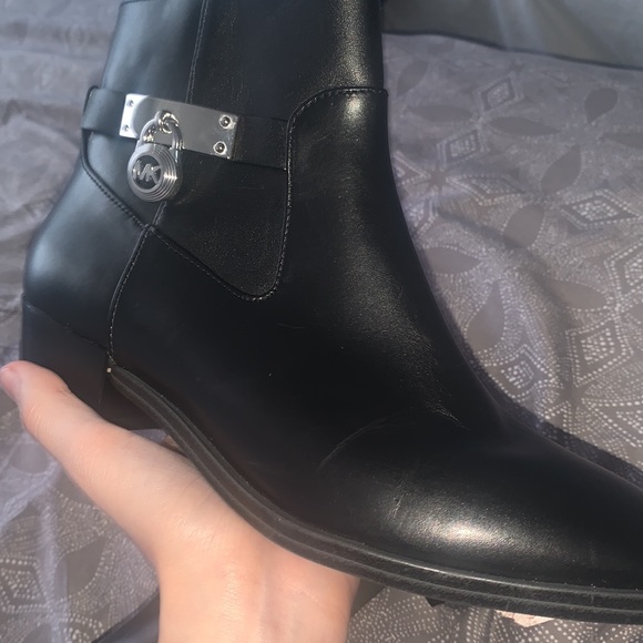 MK Booties - Picture 7 of 8